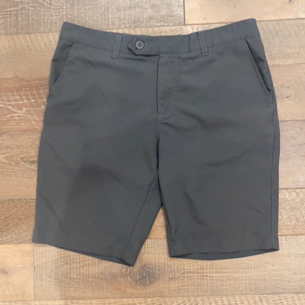 Zyia men’s golf shorts